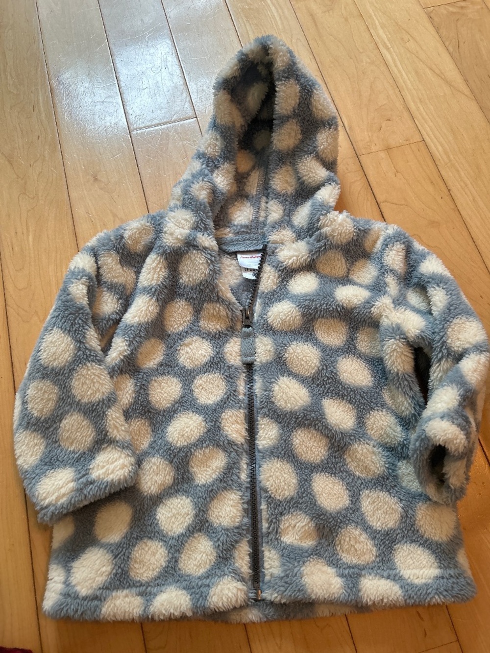Hanna Andersson sweatshirt